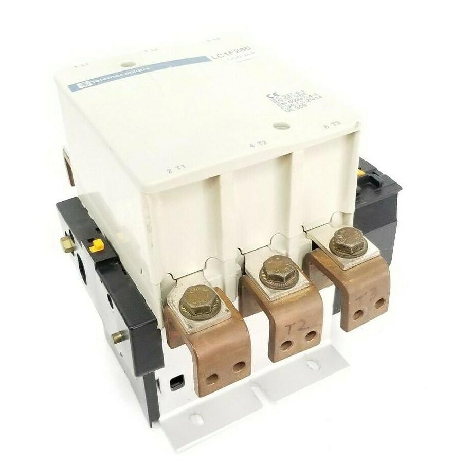 Used TELEMECANIQUE LC1-F265 CONTACTOR 265A 3P W/ LX1-FH-1272 COIL 120/127VAC LA1DN11