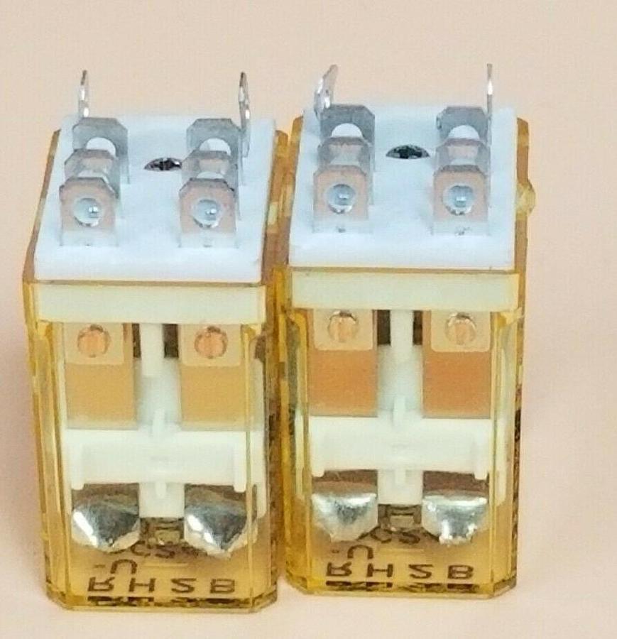 Used LOT OF 2 IDEC RH2B-U DC24V RELAYS RH2BU, 24VDC
