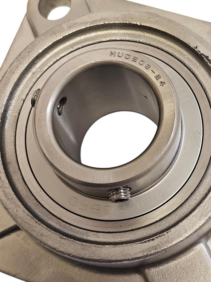 Used NIB AMI BEARINGS MUCF208-24 FLANGED BEARING STAINLESS 4BOLT 1-1/2IN BORE