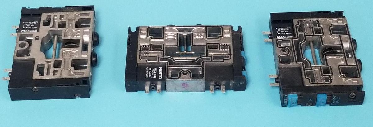 Used LOT OF 3 FESTO ELECTRIC 176-067 SOLENOID VALVES N502 , 384-164 18-26, 4VDC