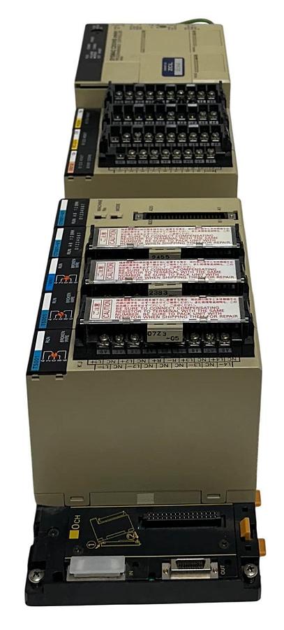 Used OMRON SYSMAC C200HS COMPLETE SLOT RACK ASSY C200HS-CPU21-E / OC224 / TS001 USNP