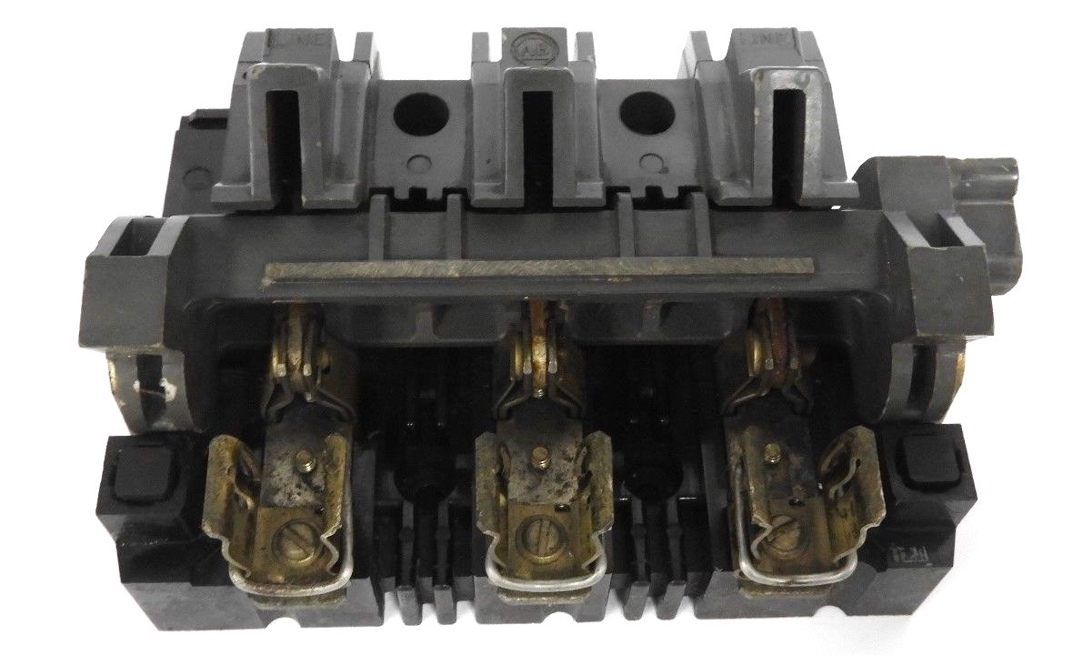 Used ALLEN BRADLEY 40021-558-02 DISCONNECT SWITCH 4002155802