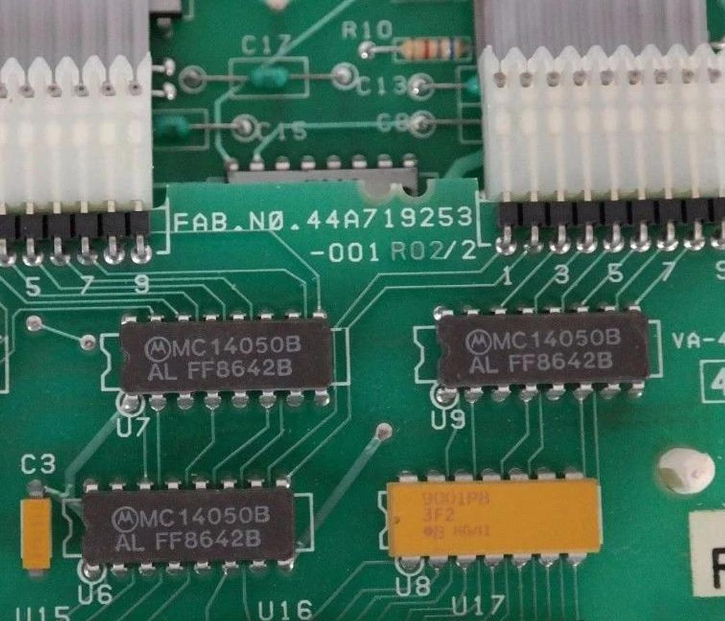 Used GE FANUC IC600YB923A, 10-50VDC SINK MODULE W/LIGHTS 44A717568-G01