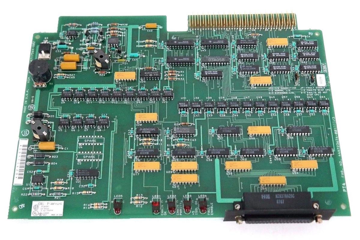 Used NEW GE FANUC IC600BF900L I/O TRANSMITTER MODULE FOR SERIES SIX CONTROLLER