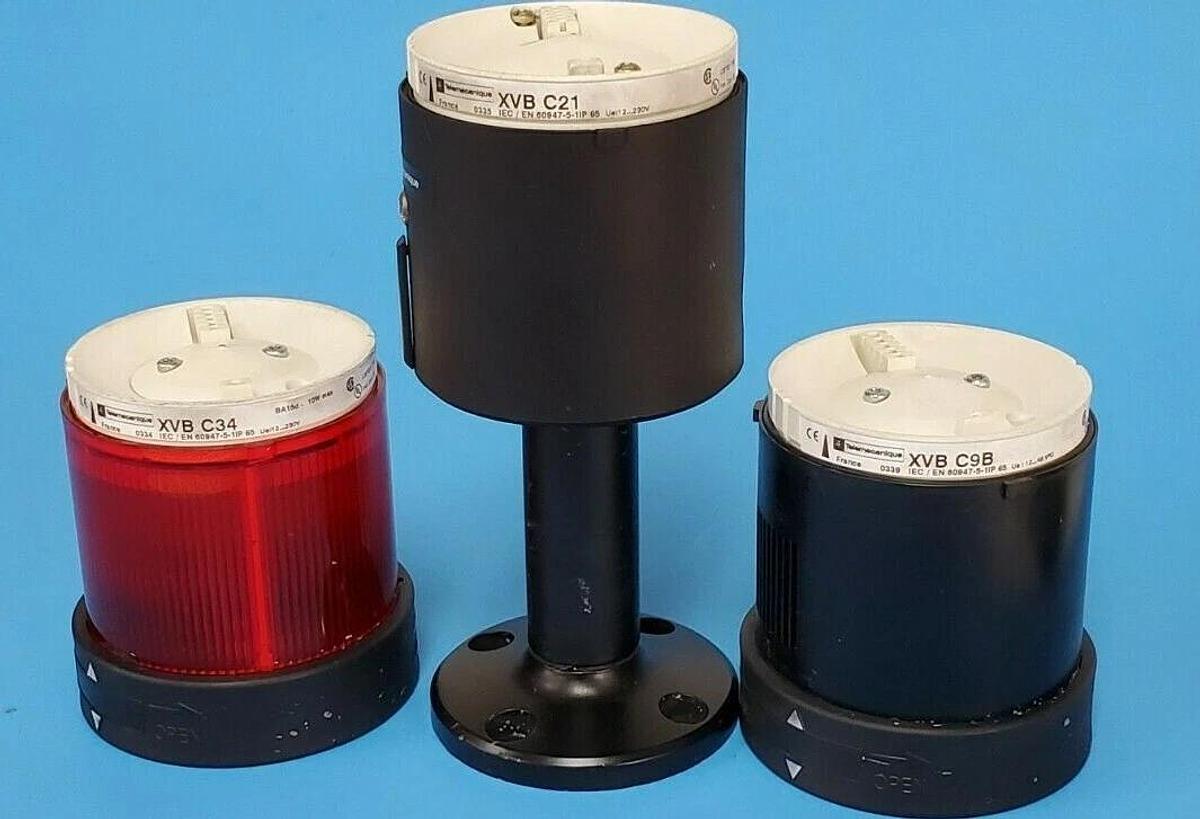 Used TELEMECANIQUE XVB-C21 / XVB-C9B / XVB-C34 STACK LIGHT ASSEMBLY