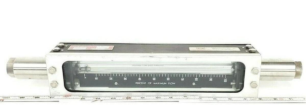 Used BROOKS INSTRUMENTS 1110-08H2B1A SLPM FLOW METER, 0-100% OF MAX FLOW, 111008H2B1A