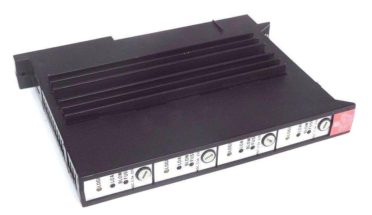 Used SQUARE D SY/MAX 8030-DOM-221 DELUXE OUTPUT MODULE SERIES B 120VAC 8030DOM221