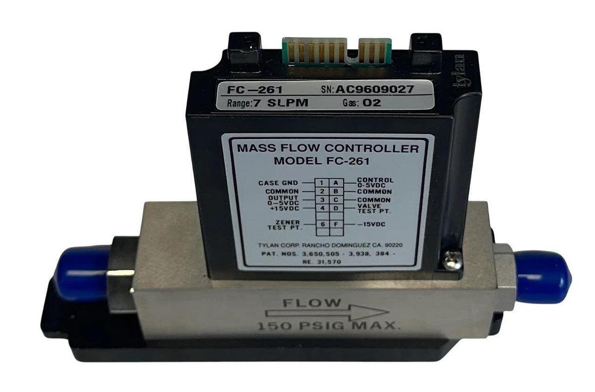 Used TYLAN FC-261 / FC261 MASS FLOW CONTROLLER 7SLPM GAS O2 150PSIG USNP
