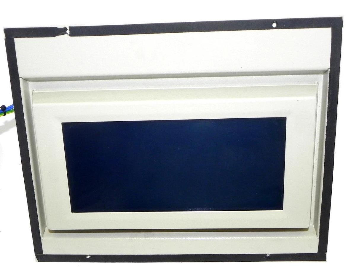 Used ABB ROBOTICS YB560-101-SV PC BOARD MONITOR LCD W/ YB560103-BR BOARD