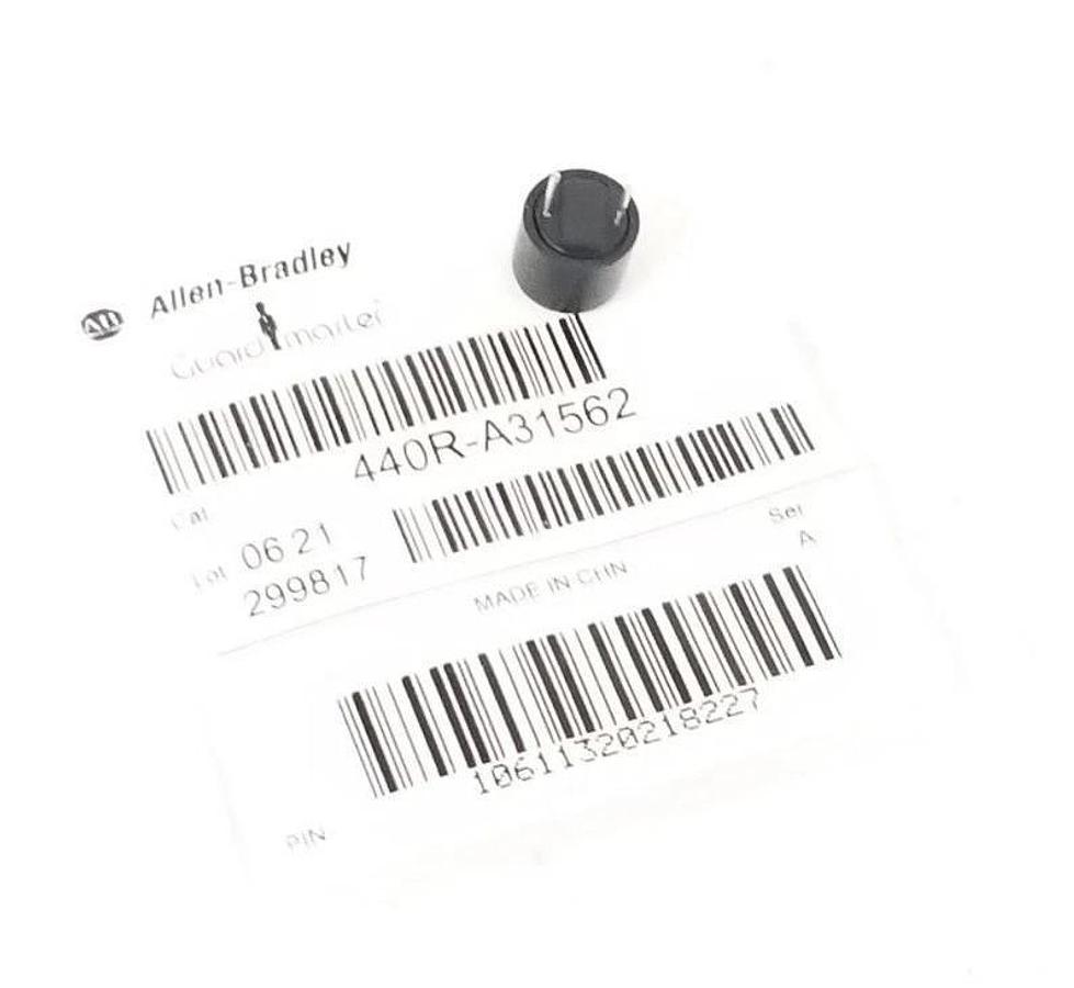 Used NEW ALLEN BRADLEY 440R-A31562 MONITORING SAFETY RELAY FUSE SER. A