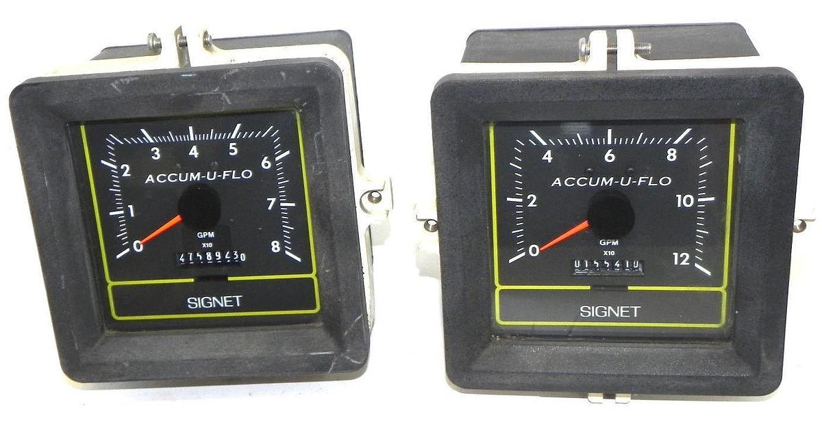 Used LOT OF 2 SIGNET SCIENTIFIC COMPANY P57540 ACCUM-U-FLOW INDUSTRIAL FLOW METERS