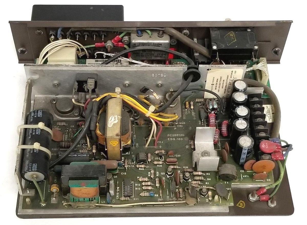 Used GENERAL ELECTRIC IC600PM506A CPU POWER SUPPLY W/ KEY 115VAC IC600PM506