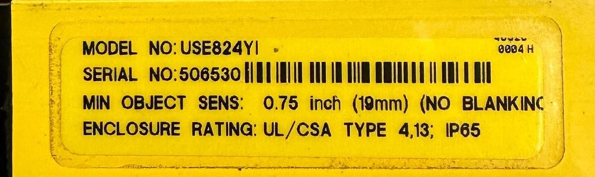 Used BANNER USR824YI MINI-SCREEN SAFETY LIGHT CURTAIN RECEIVER 19mm/0.75in