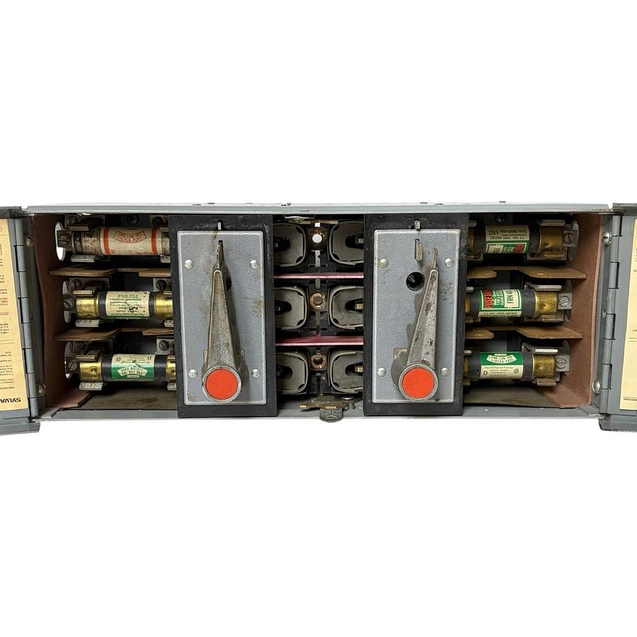 Used Sylvania QSFT633R QSF Unit Busway Plug-in Disconnect Fuse Switch 60A 240V 3P