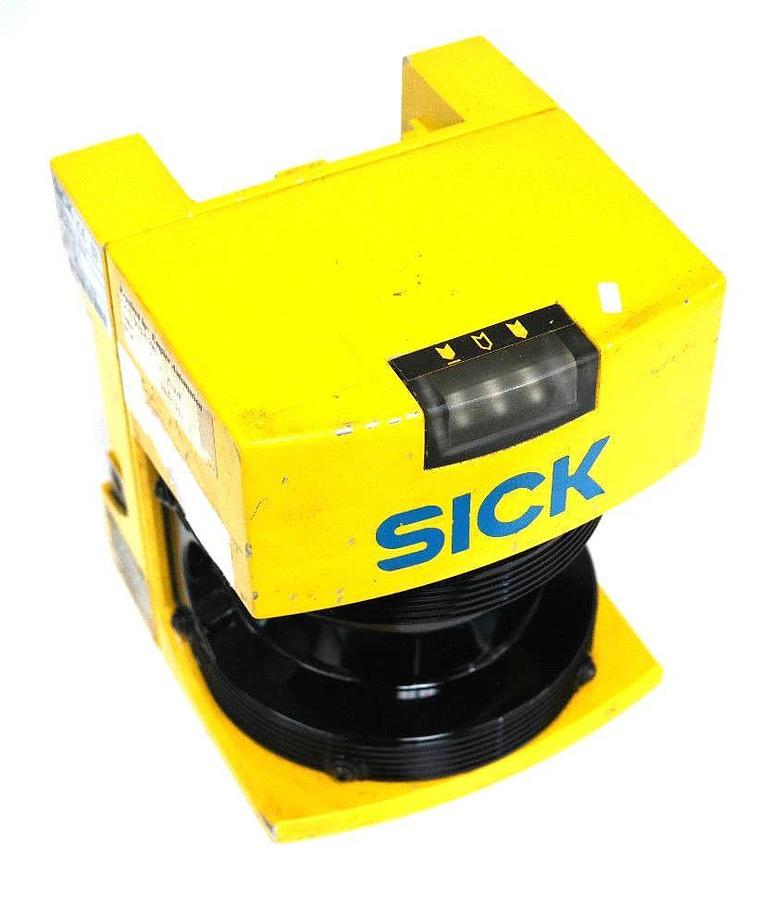 Used USED SICK PLS201-313 PROXIMITY LASER SCANNER PLS201313