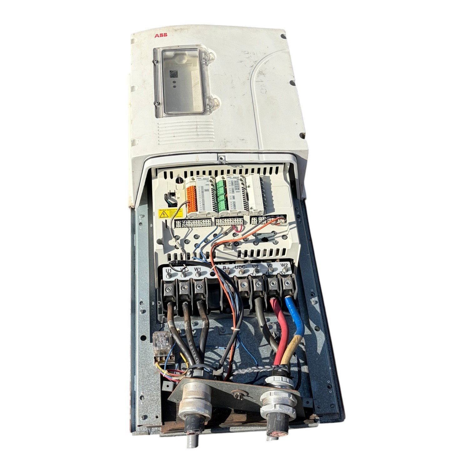 Used ABB ACS800-U1-0100-5 Variable Frequency Drive VFD 100HP 75kW 480V 3PH