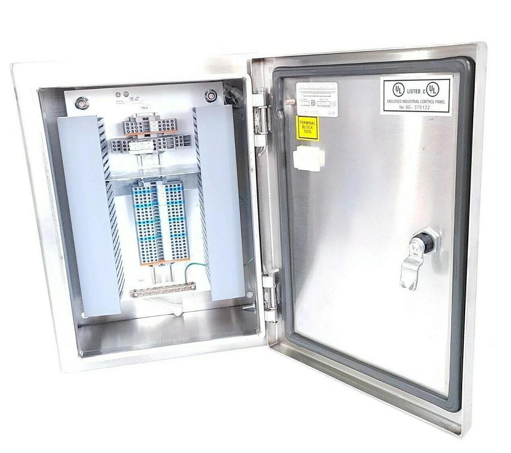 Used NEW ZENON ENVIRONMENTAL 200131-JB#2 ENCLOSURE TYPE NEMA4X 120VAC 3A
