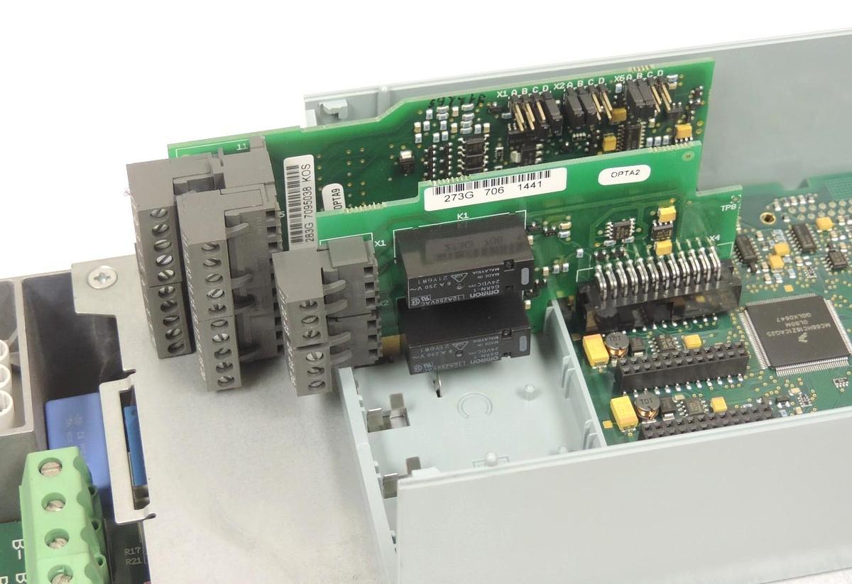 Used EATON CUTLER-HAMMER SVX007A1-4A1B1 DRIVE PU TYPE: PX0016411B CU TYPE: CVA1