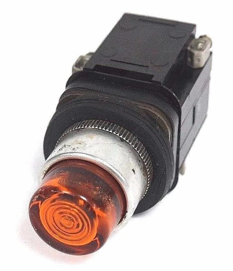 Used ALLEN BRADLEY 800T-PT16 AMBER PUSH BUTTON 600V PILOT HVY DUTY W/ X-208238 120V