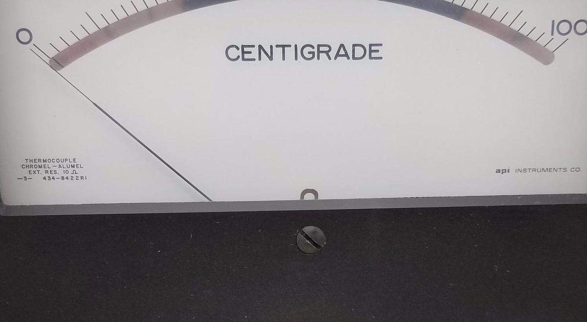 Used NIB API INSTRUMENTS CO. MOD. NO. 110758, PART NO. 65 8314 0100, 0-1000 CENTIGRAD