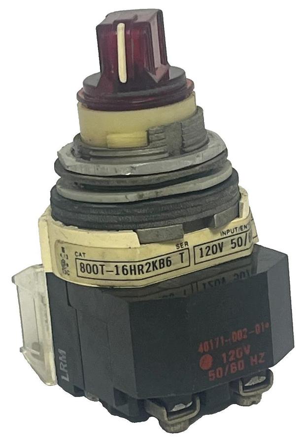 Used LOT OF 2 ALLEN-BRADLEY 800T-16HR2KB6 Ser. T Selector Switch 2-Pos Maintained