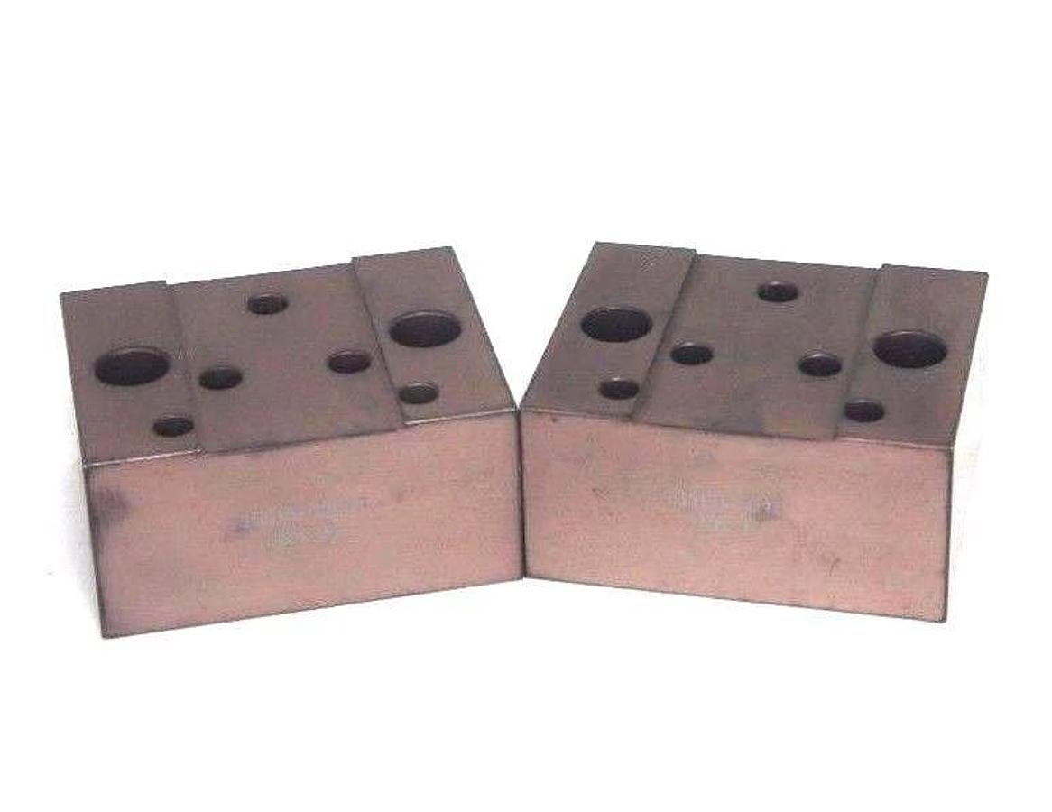 Used LOT OF 2 GENERIC 13106-5010 BLOCKS REV. B, 131065010
