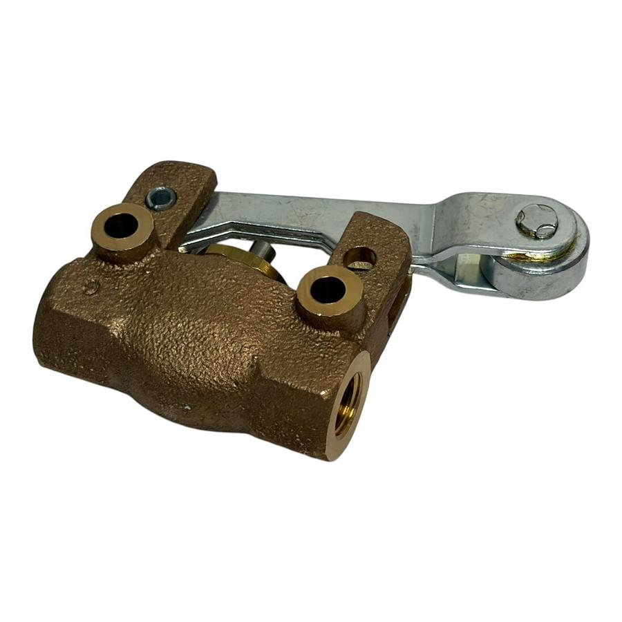 Used Parker 034150099 1/4" NPT 2-Way Valve Roller Lever 150 PSIG Max New Surplus