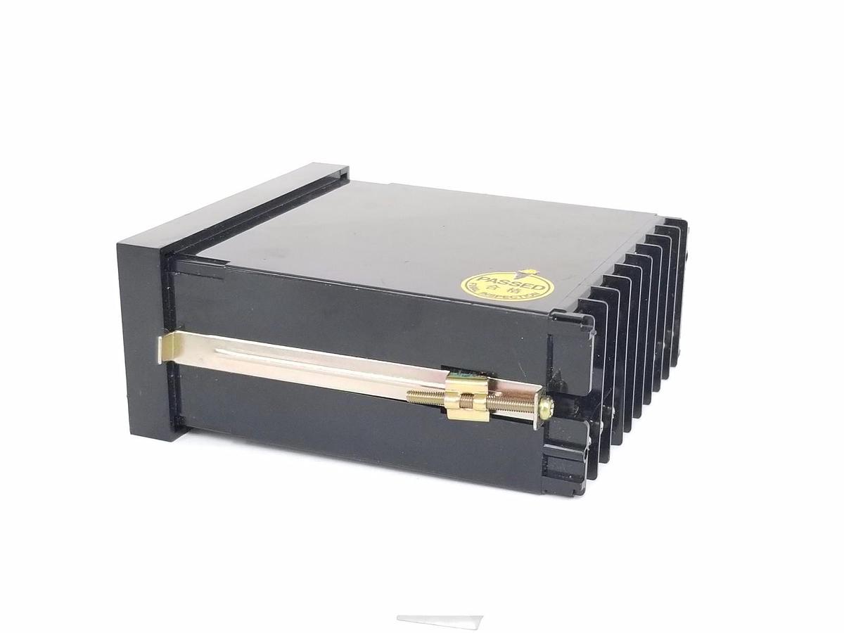 Used RKC DB-480B2C-M TEMPERATURE CONTROLLER 0-499 DEG. C, 110-220V, DB480B2CM