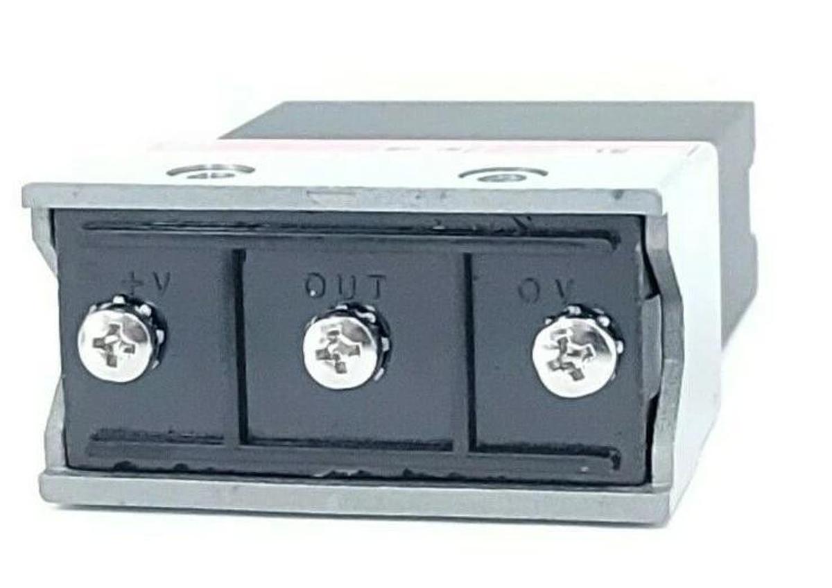 Used NIB SUNX SX-12F-2R-IM PHOTOELECTRIC BEAM SENSOR 12VDC SX12F2RIM