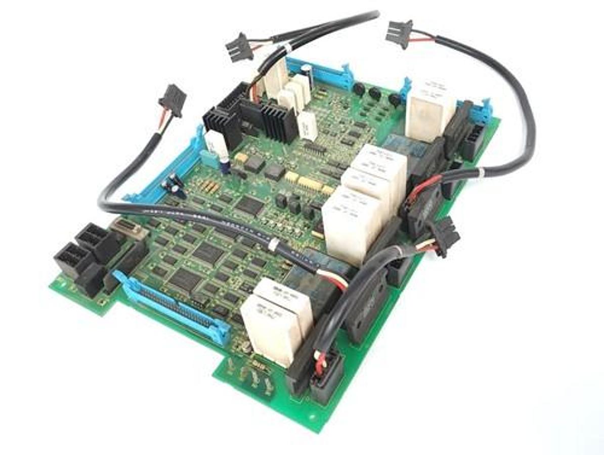 Used FANUC A16B-2100-0105/06B PC BOARD SERVO AMPLIFIER A16B-2100-0105