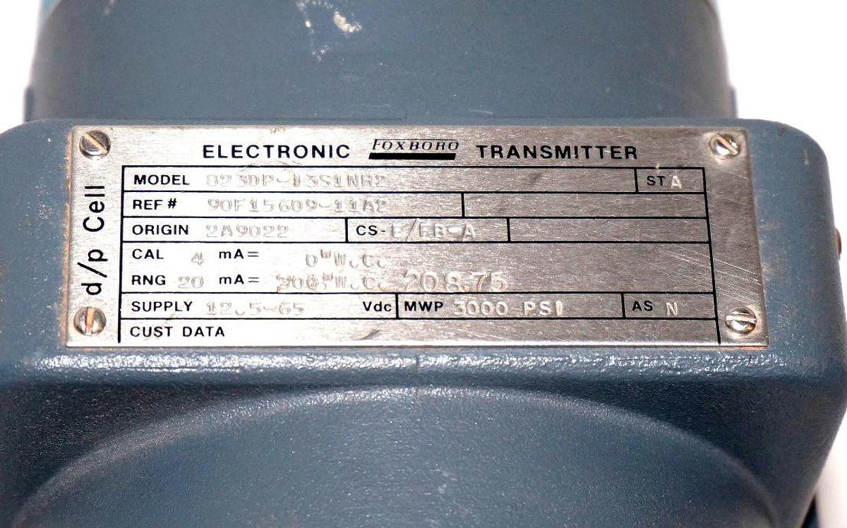 NEW FOXBORO 823DP-I3S1NH2 TRANSMITTER REF. 90F15609-11A2 ORIGIN 2A9022