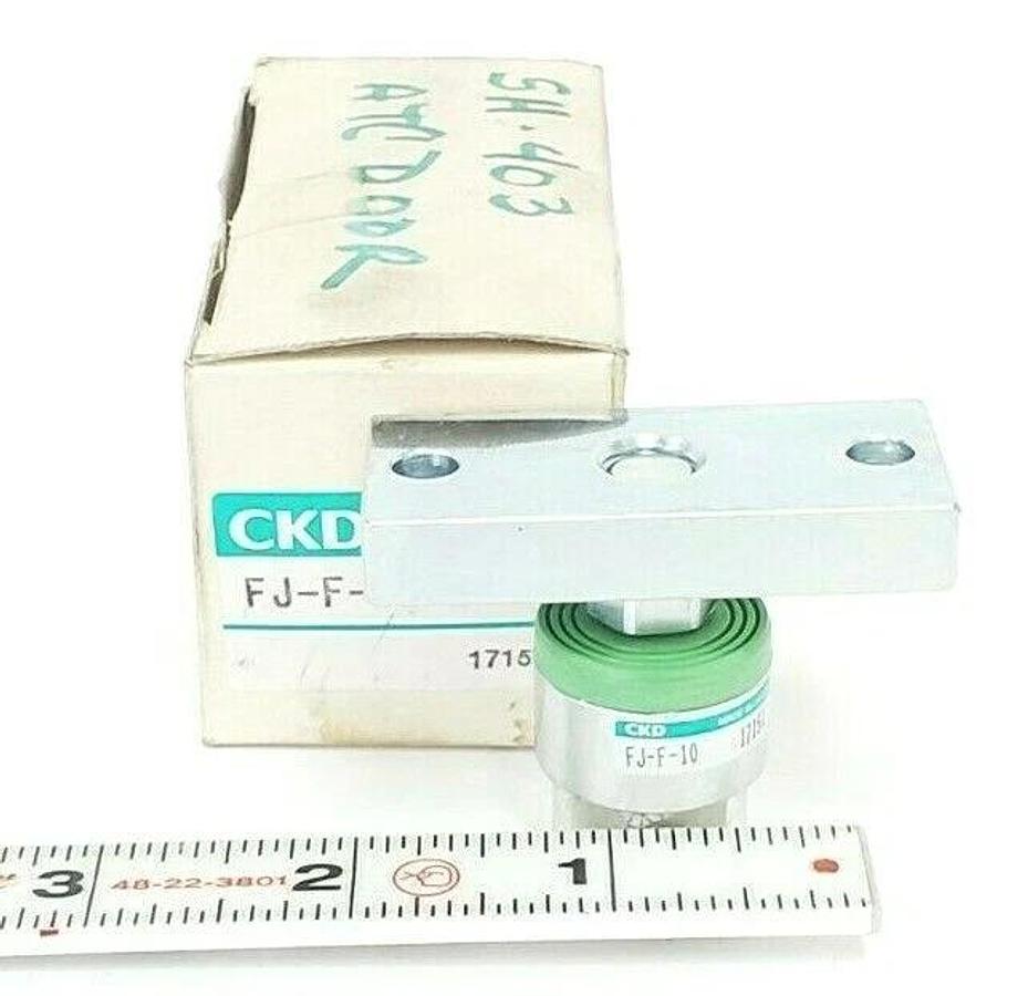Used NIB CKD FJ-F-10 FLOATING JOINT W/ BASE FJF10