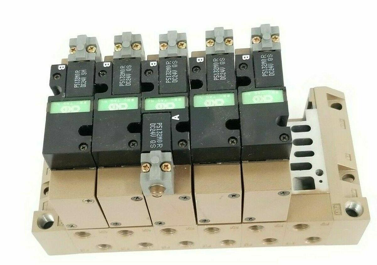 Used CKD 022001 MANIFOLD BLOCK W/ (5) 4L219 & (1) 4L229 SOLENOID VALVES, P5132M0R