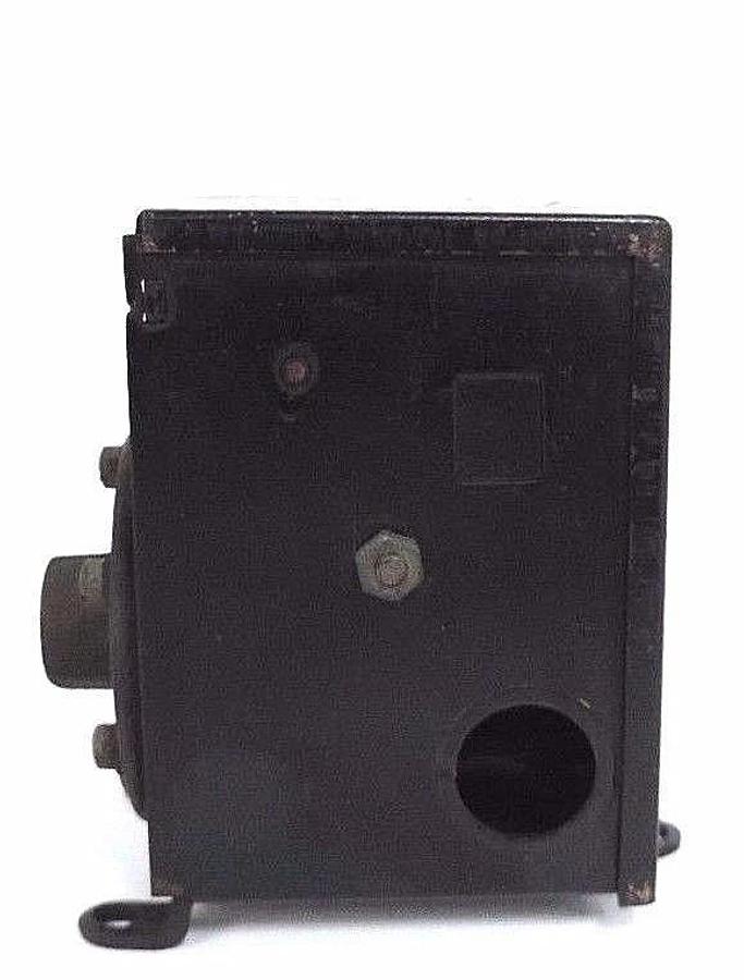 Used GENERAL ELECTRIC CR2927M16 AUTOMATIC PRESSURE SWITCH 2248268G G2