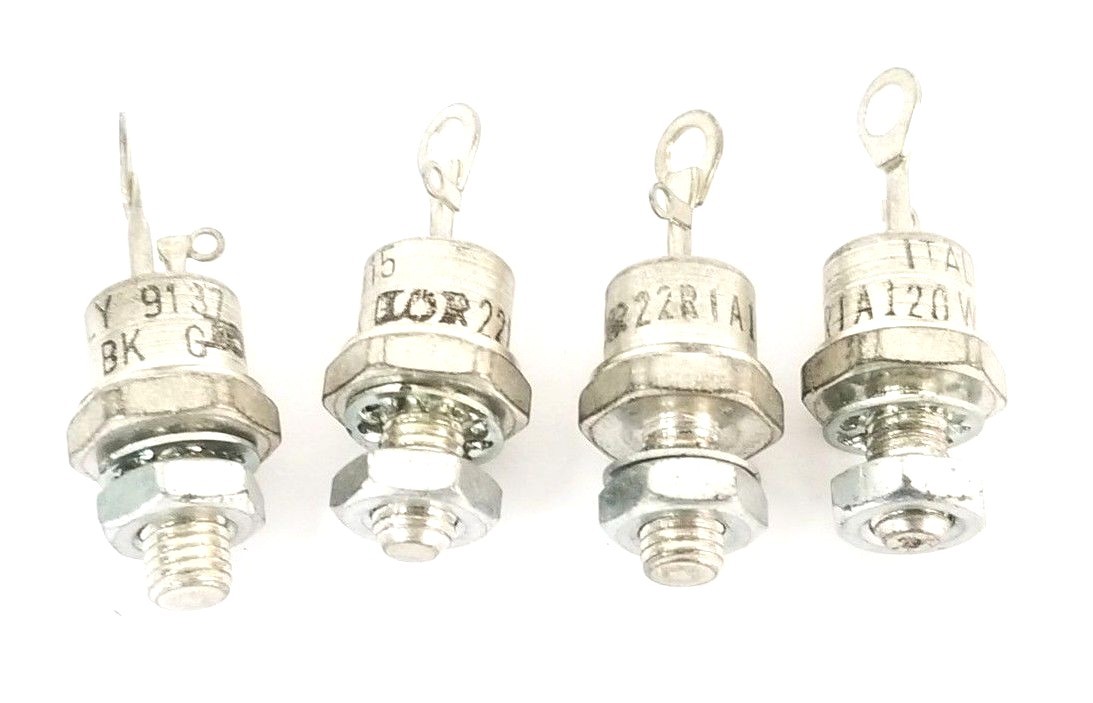Used LOT OF 4 VISHAY 22RIA120-W-BK SCR THYRISTORS 22RIA120