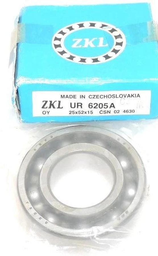 Used NIB ZKL UR 6205A BEARING 25X52X15