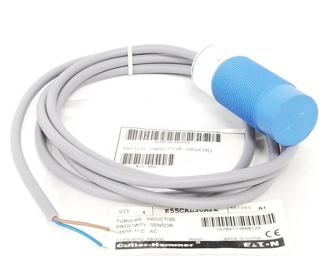 Used NEW EATON CUTLER-HAMMER E55CAL30A2E TUBULAR INDUCTIVE PROX. SENSOR SER. A1