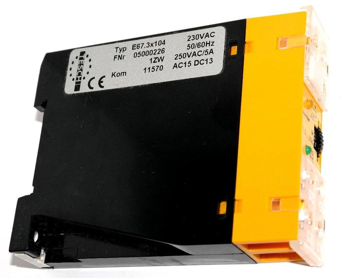 Used TESCH E67.3x104 RELAY, 230VAC, 50/60Hz, 350VAC/5A