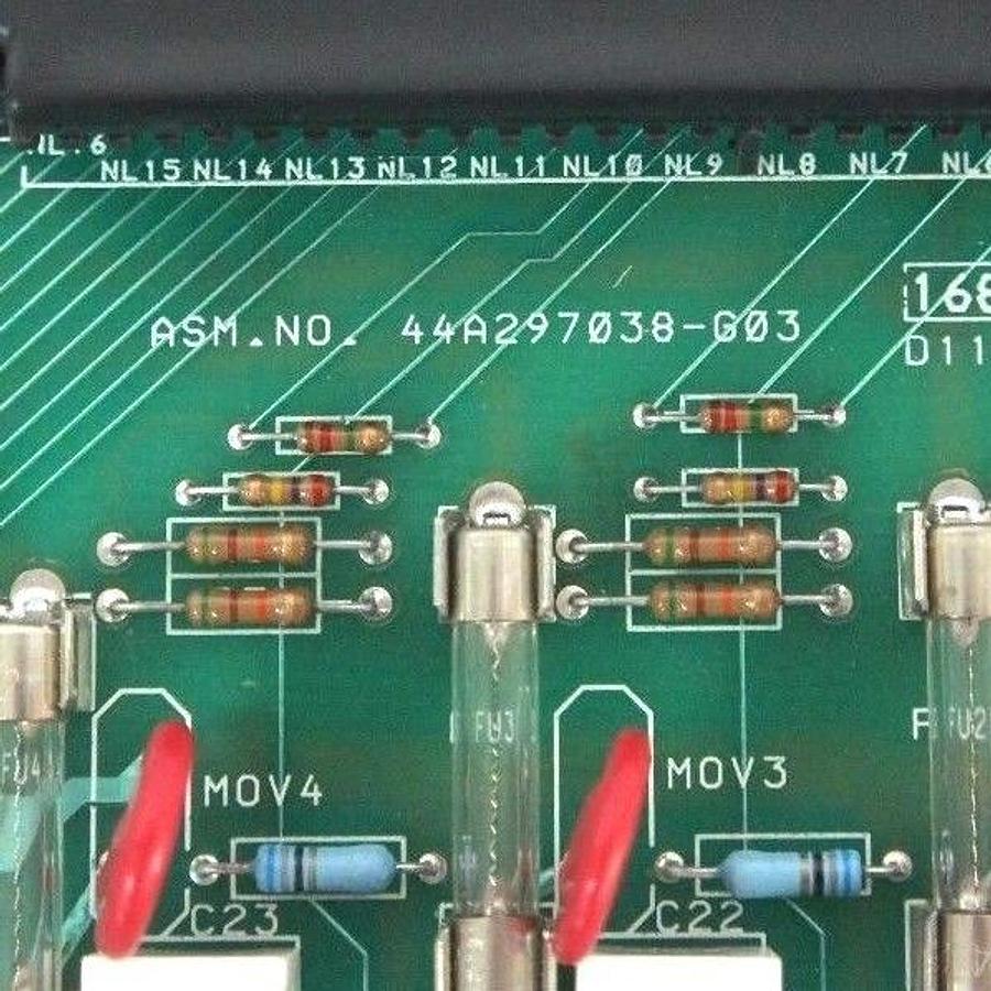 Used GE FANUC IC600BF904K OUTPUT MODULE WITH IC600FP904K FACEPLATE