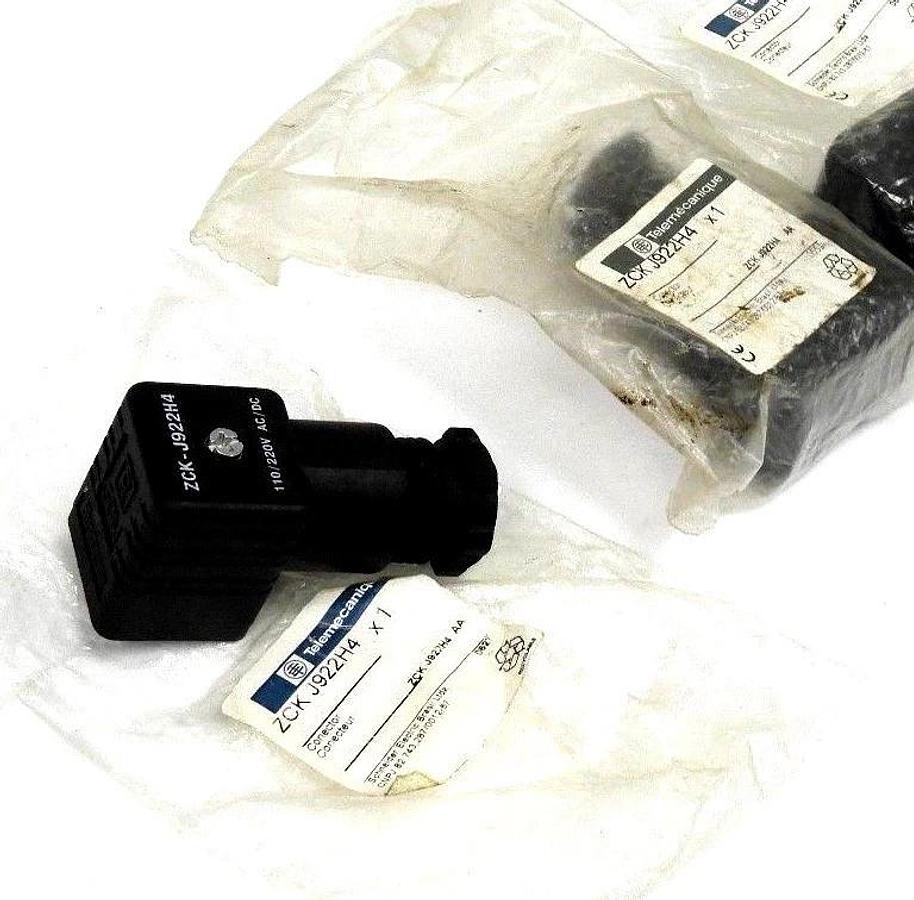 Used LOT OF 3 NEW TELEMECANIQUE ZCKJ922H4 FEMALE CONNECTORS