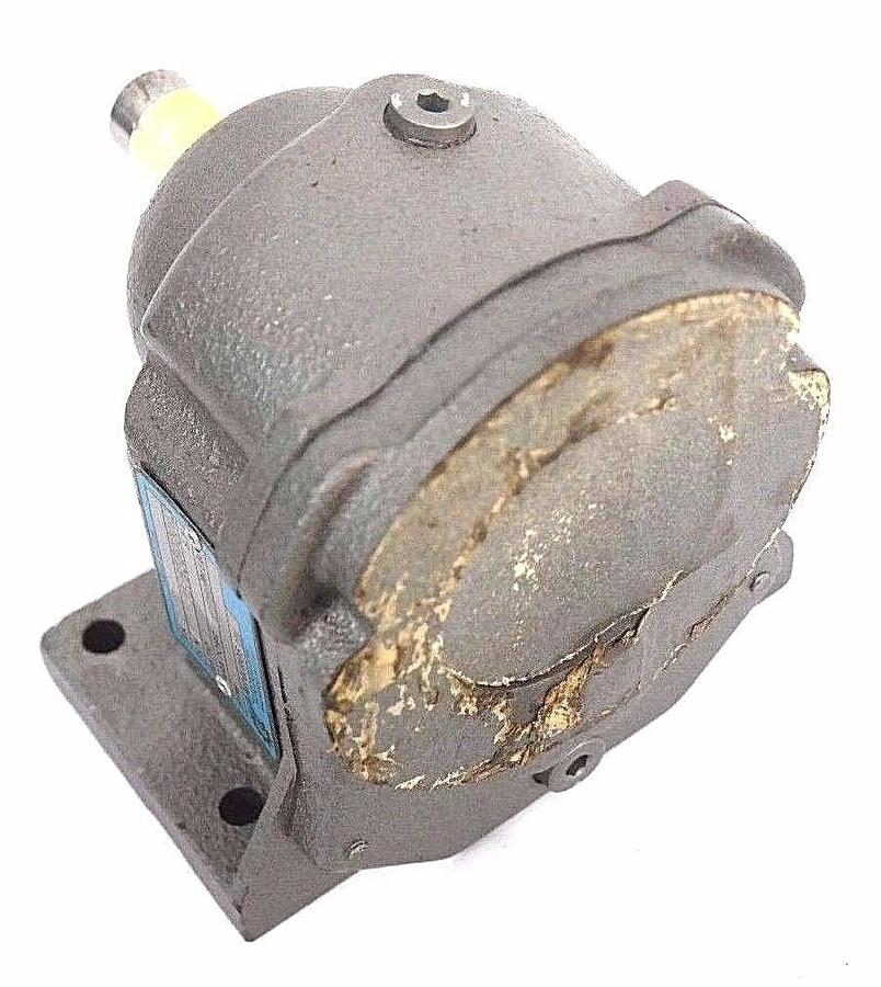NEW NORD GEAR CORP. SK05N F GEAR BOX MTG.POSV6 MAX TORQ 0000 IN.LB SK05NF