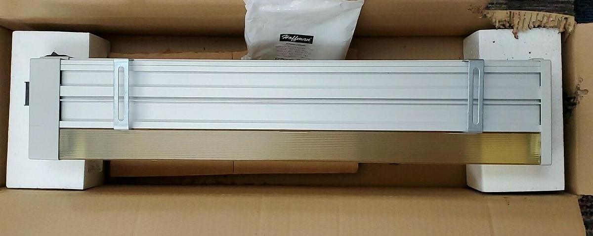 Used NIB HOFFMAN A-LF15M24 FLUORESCENT LIGHT FIXTURE 71440 ALF15M24