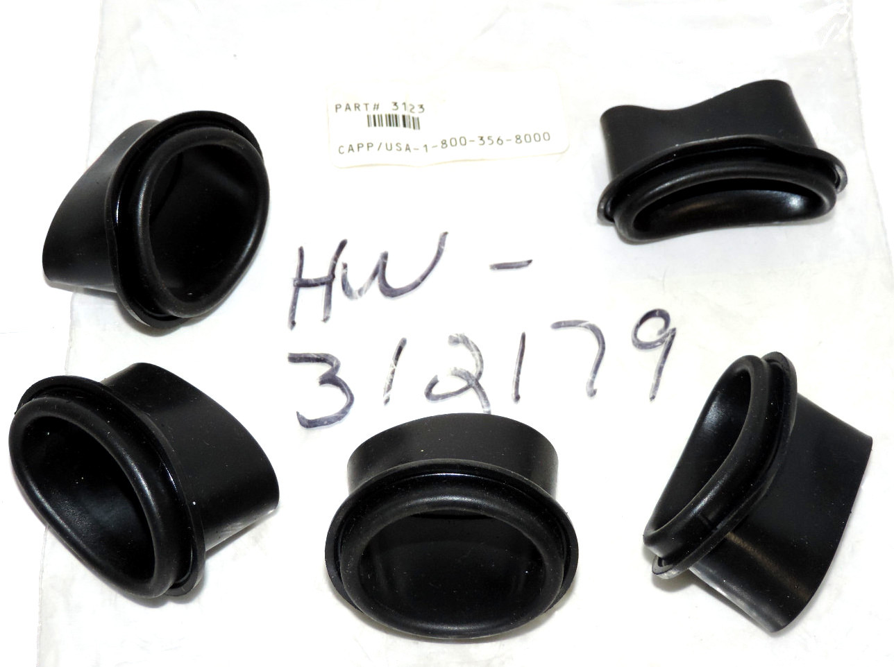 Used NEW LOT OF 5 CAPP/USA 3123 INSULATORS HW312179