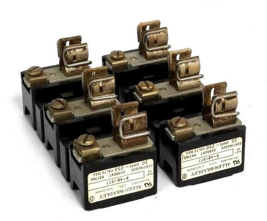 Used LOT OF 2 ALLEN BRADLEY X-401977 FUSE HOLDERS 30A, 250V, X401977
