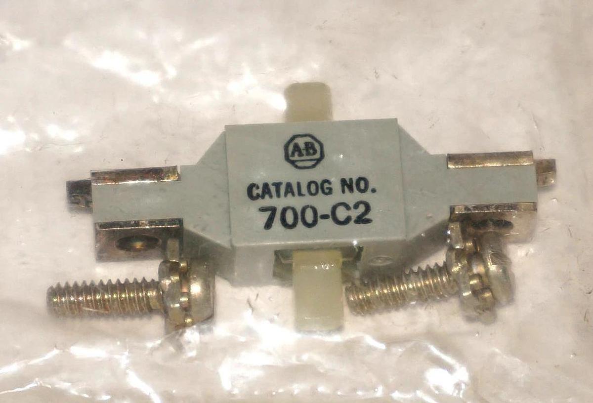 Used NEW LOT OF 7 ALLEN BRADLEY 700-C2 SER. A, FRONT DECK CONTACT CARTRIDGES 700C2