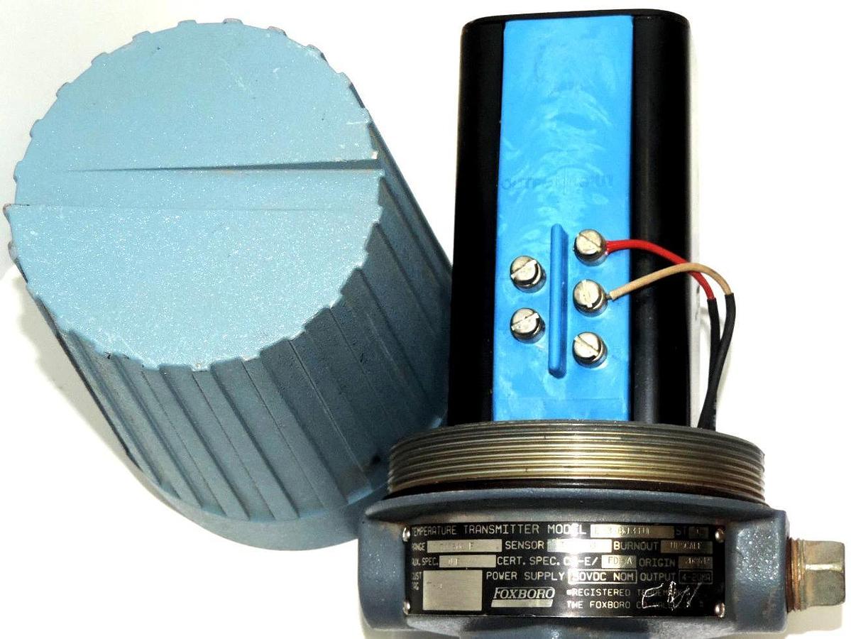 Used FOXBORO E93-BJ31UL ST. C TEMPERATURE TRANSMITTER 0-300, TYPE J SENSOR, E93BJ31UL