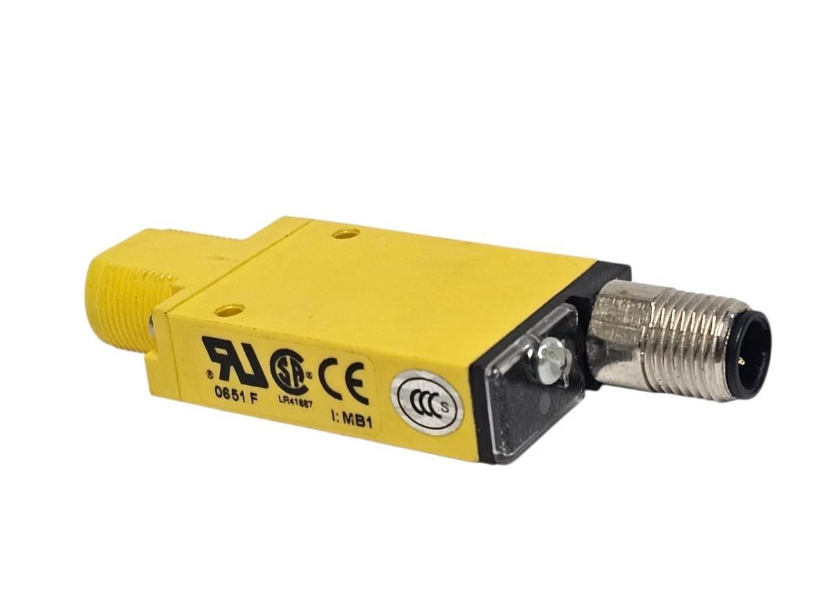 NIB BANNER SM2A312DQD PHOTOELECTRIC SENSOR MINI-BEAM 2-WIRE 3-PIN (26841)