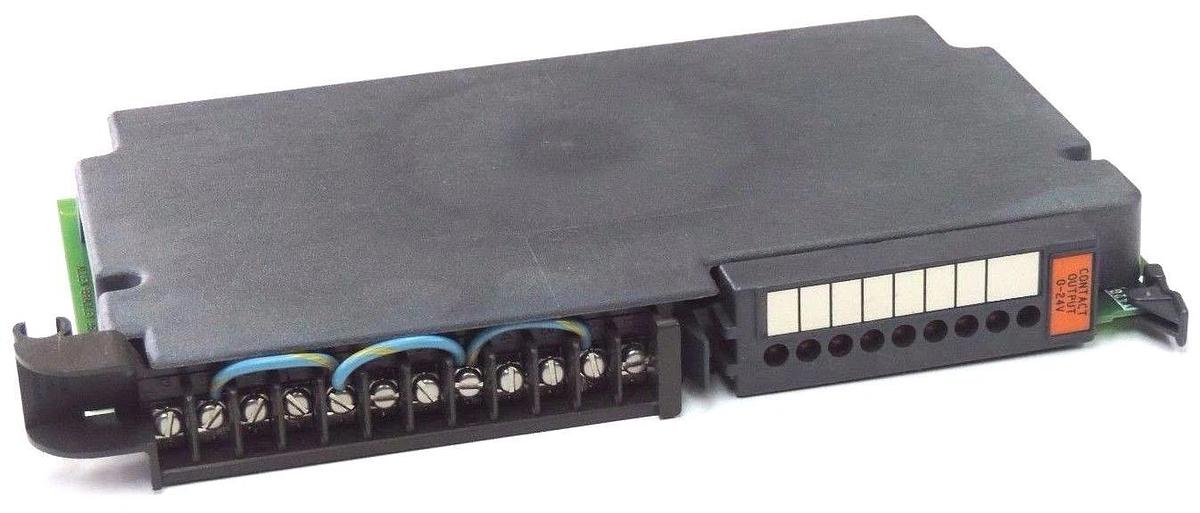 Used ALLEN BRADLEY 1771-OZL CONTACT OUTPUT MODULE 1771OZL, 0-24V W/ 1771-WD ARM