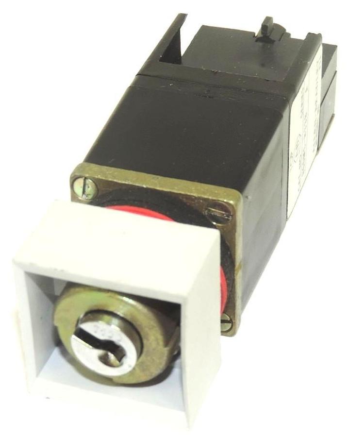 Used NEW ALLEN BRADLEY 800MS-H33B OPERATOR FOR SELECTOR SWITCH 800MSH33B, SER. A