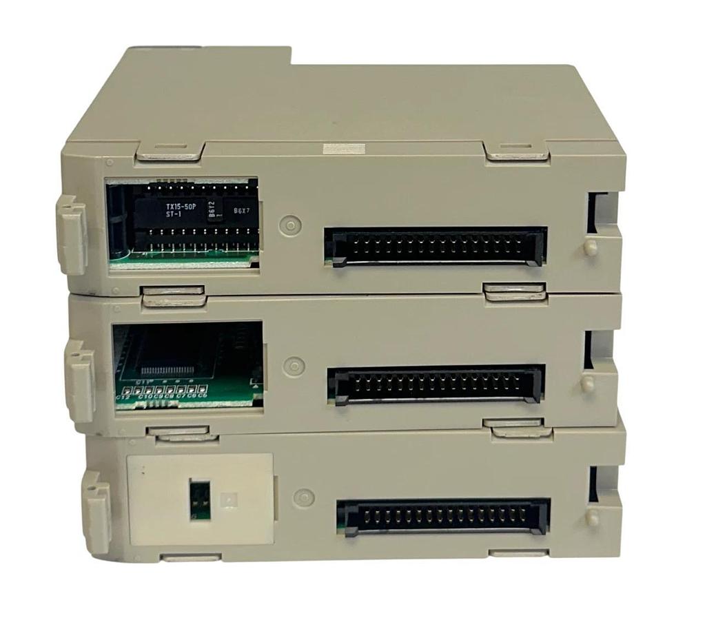 Used 3 OMRON SYSMAC C200H-OD212 / C200H-ID217 / C200H-OD218 INPUT/OUTPUT MODULES USNP